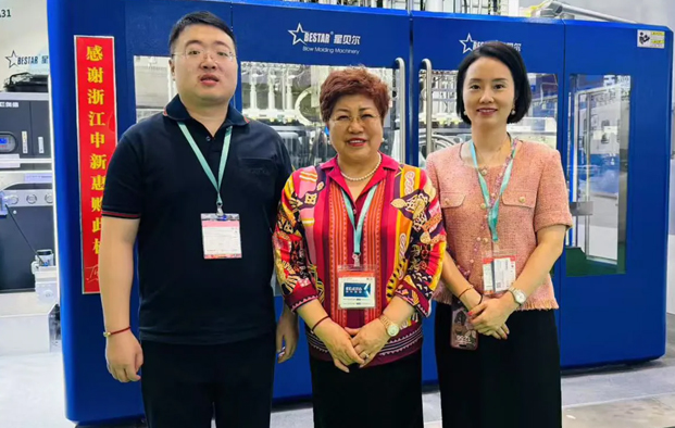 Tô Châu Xingbeier Công ty TNHH Thiết bị tạo hình rỗng